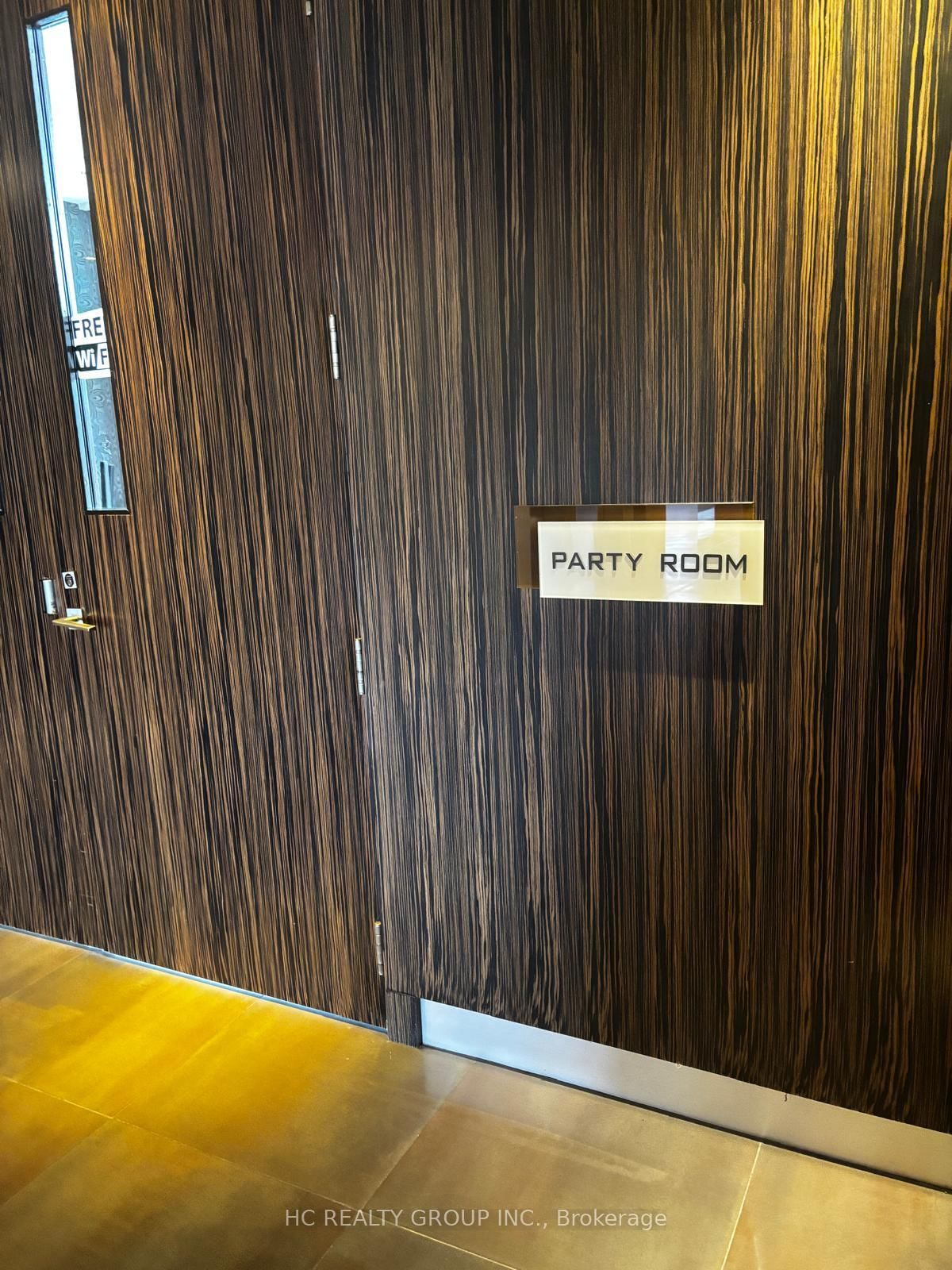 Listing Image 30