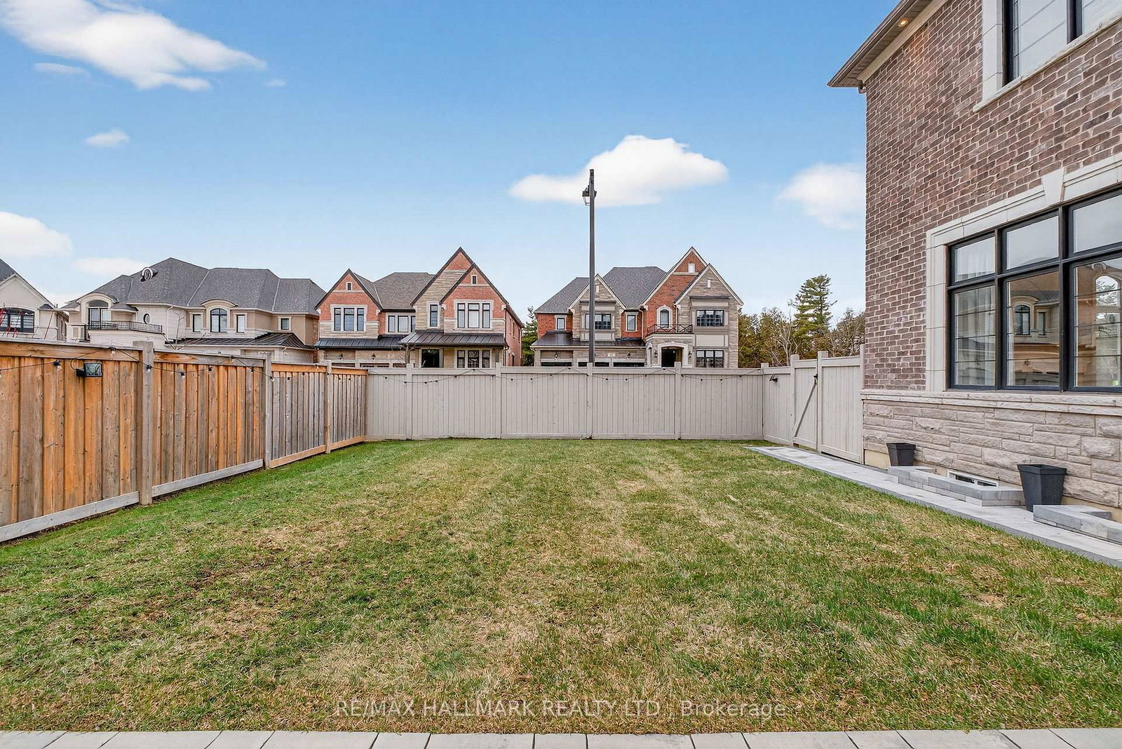 Listing Image 48