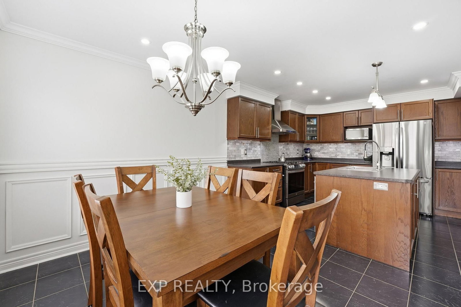 Detached House for sale at 44 Willoughby Way, New Tecumseth, Ontario, L9R 0M7 - Alliston - MLS: N12902156