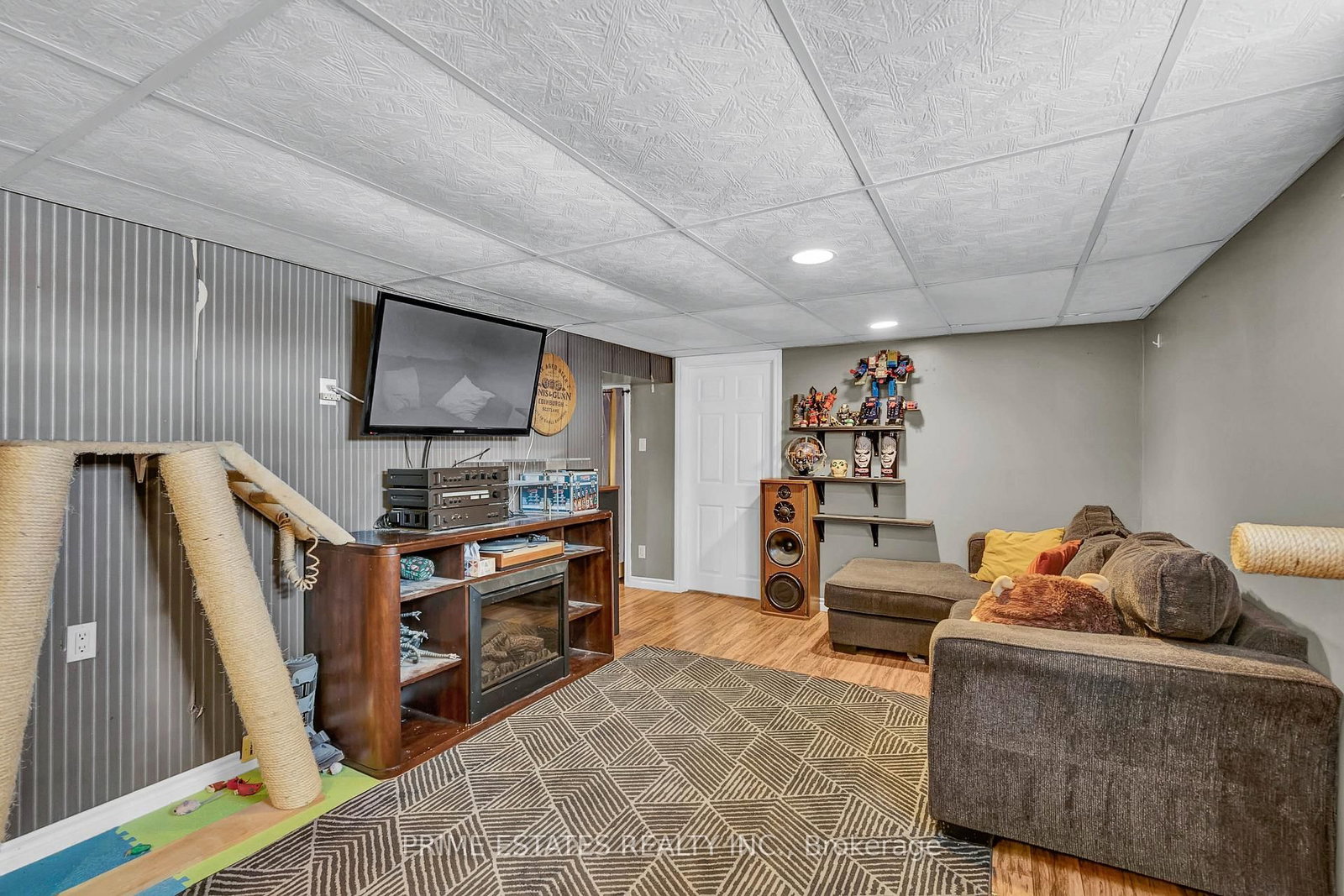 Detached House for sale at 185 Cameron Street, Brock, Ontario, L0E 1E0 - Cannington - MLS: N12902242