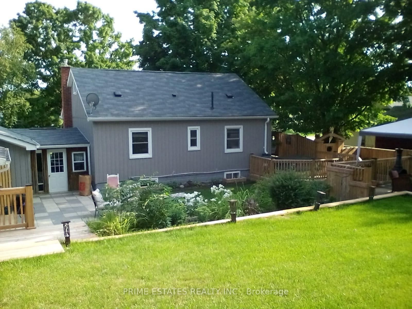 Detached House for sale at 185 Cameron Street, Brock, Ontario, L0E 1E0 - Cannington - MLS: N12902242