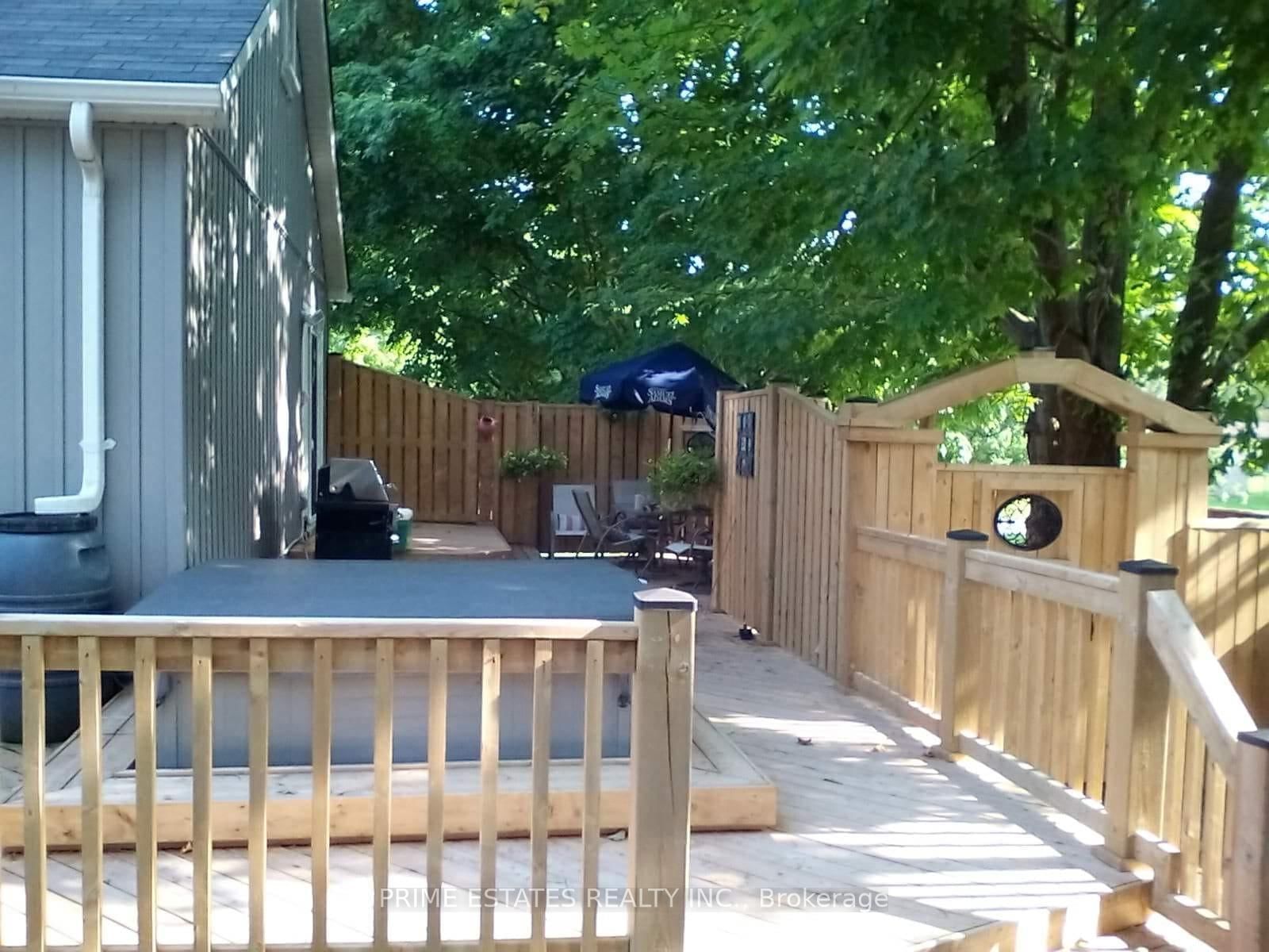 Detached House for sale at 185 Cameron Street, Brock, Ontario, L0E 1E0 - Cannington - MLS: N12902242