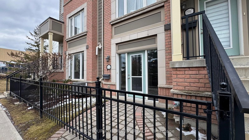 home for lease on 15949 Bayview Avenue