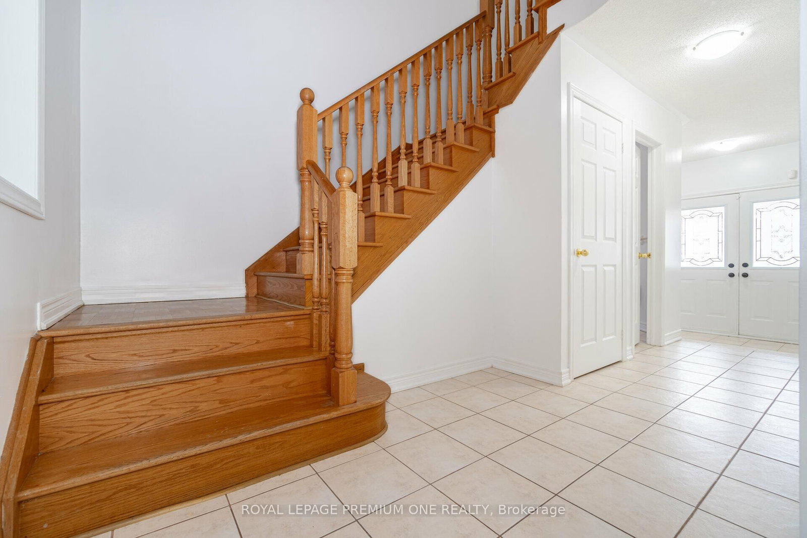 Detached House for lease at 48 Devonwood Drive, Markham, Ontario, L6C 3A7 - Berczy - MLS: N12902918