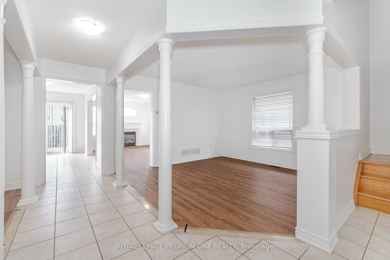 Detached House for lease at 48 Devonwood Drive, Markham, Ontario, L6C 3A7 - Berczy - MLS: N12902918