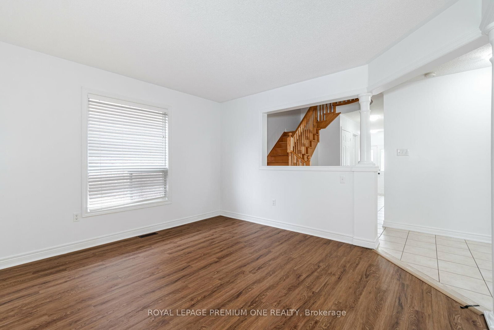 Detached House for lease at 48 Devonwood Drive, Markham, Ontario, L6C 3A7 - Berczy - MLS: N12902918