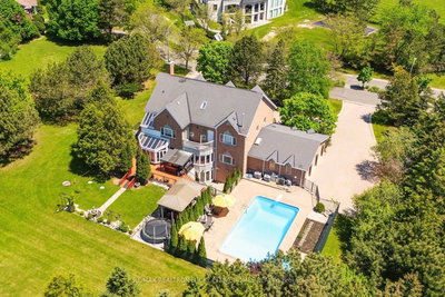 2 Jennings Gate | Markham | Image