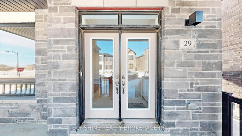 29 Mindanao Ave, Markham, L6C 3T5 | Image 3