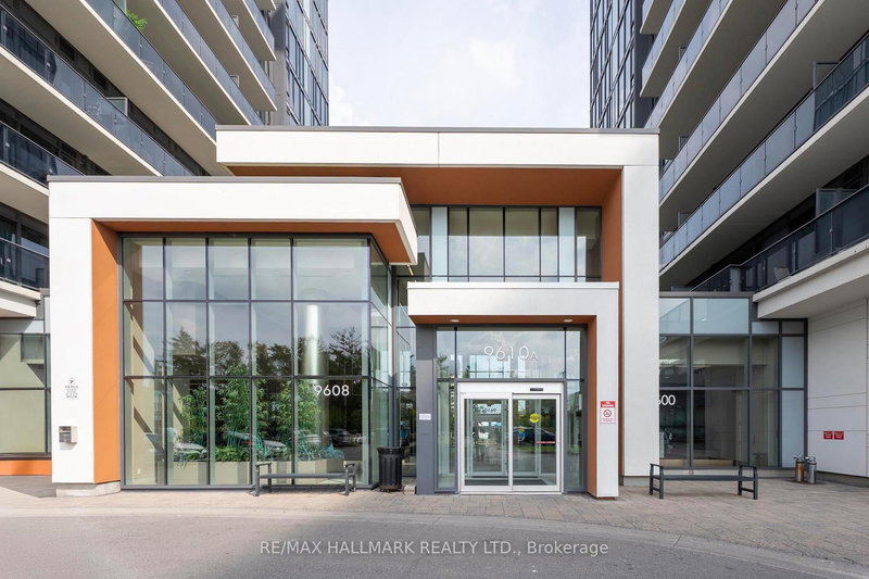 1609A - 9608 Yonge St, Richmond Hill, L4C 1V6 | Image 2