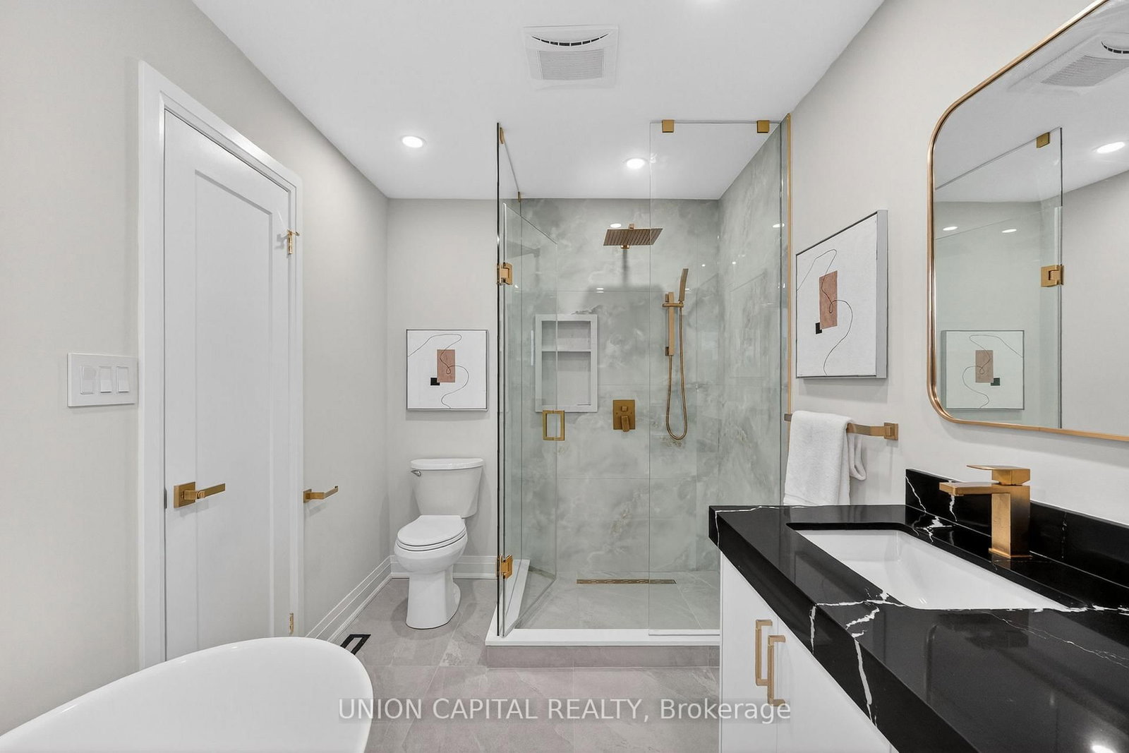 Detached House for sale at 45 Chilmar Crescent, Vaughan, Ontario, L4J 6Y5 - Uplands - MLS: N12903168