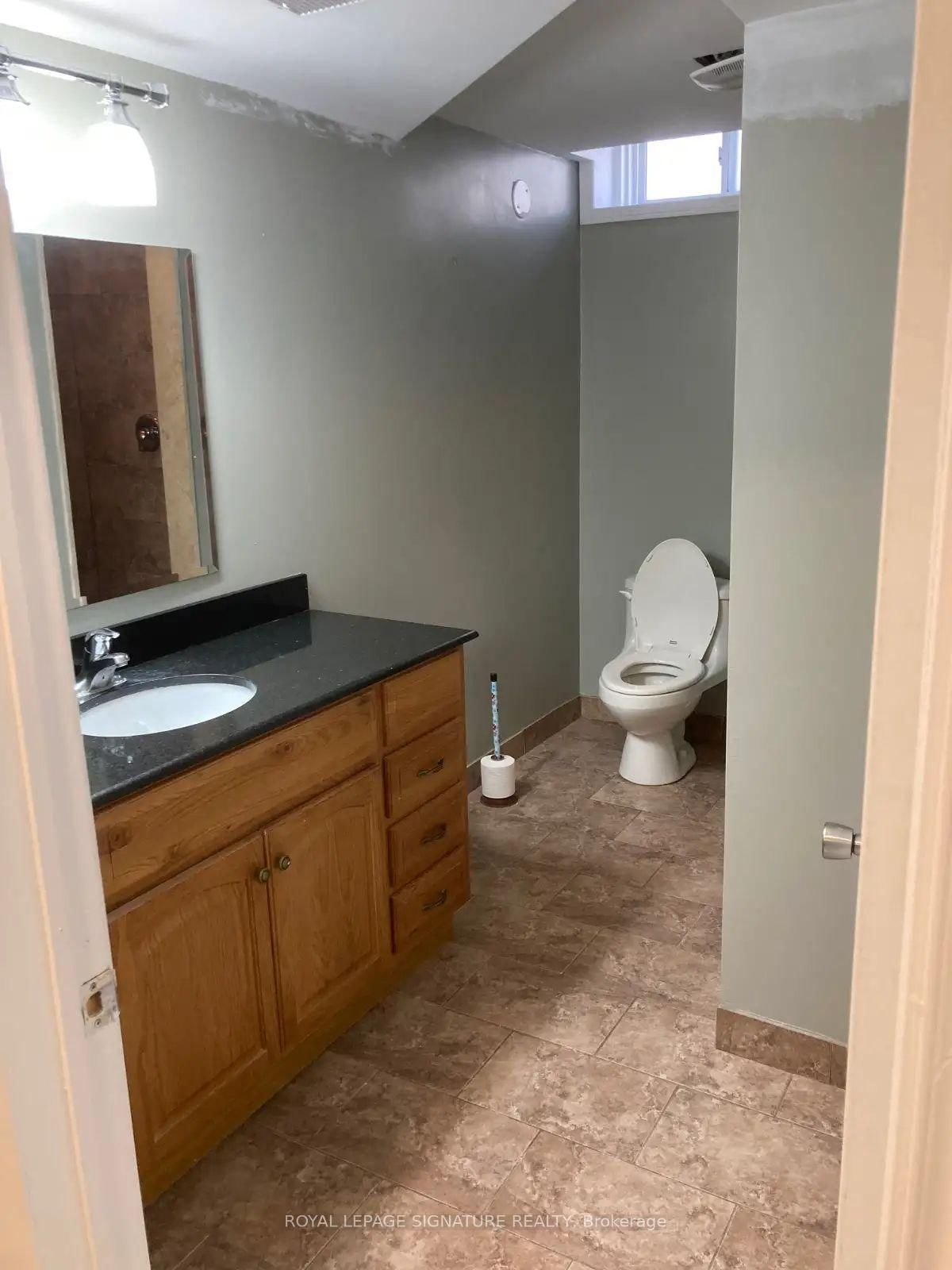 154 Fifefield Drive, Unit Basement - Photo 10