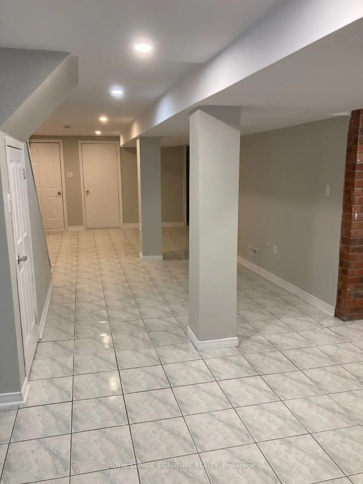 154 Fifefield Drive, Unit Basement - Photo 3