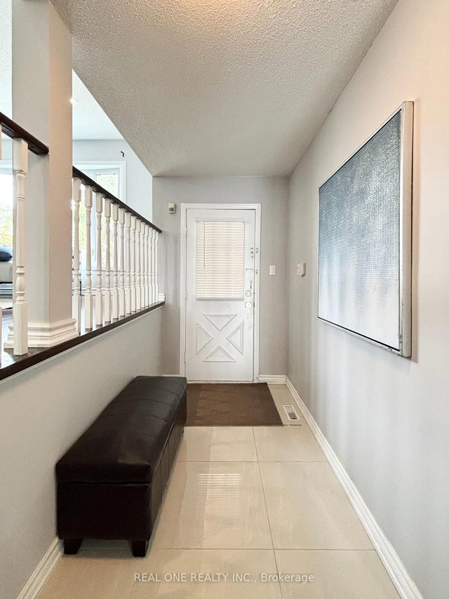 9 Breckonwood Crescent