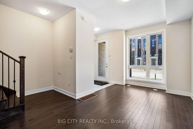 101 Stauffer Cres, Markham, L6B 1R1 | Image 3