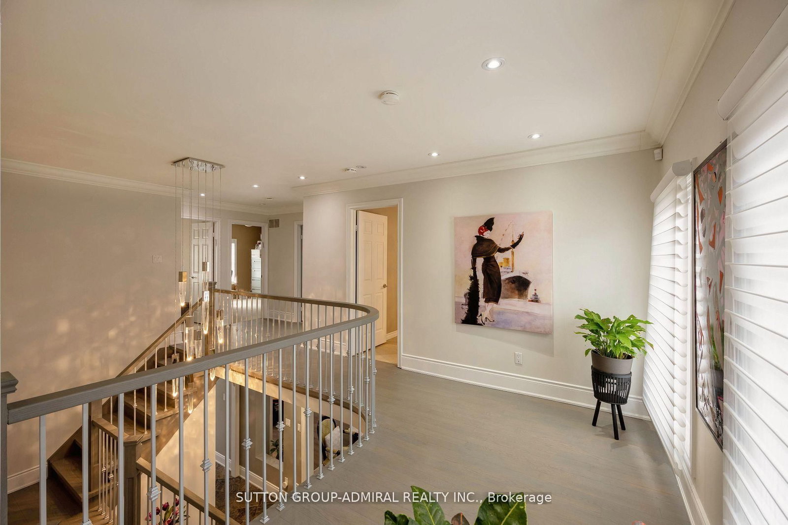 Detached House for sale at 1 Regent Street, Richmond Hill, Ontario, L4C 9A9 - Mill Pond - MLS: N12904302