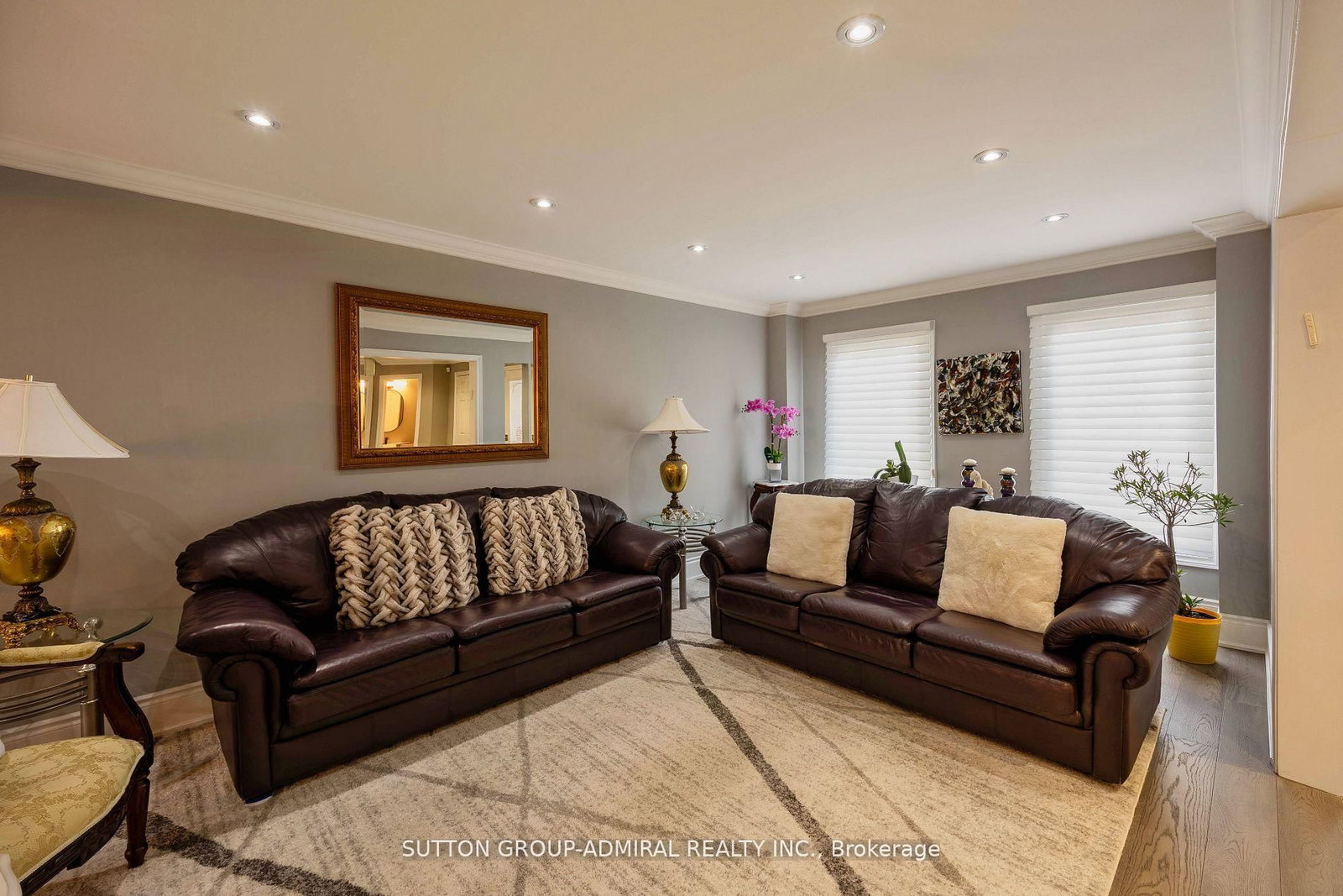 Detached House for sale at 1 Regent Street, Richmond Hill, Ontario, L4C 9A9 - Mill Pond - MLS: N12904302