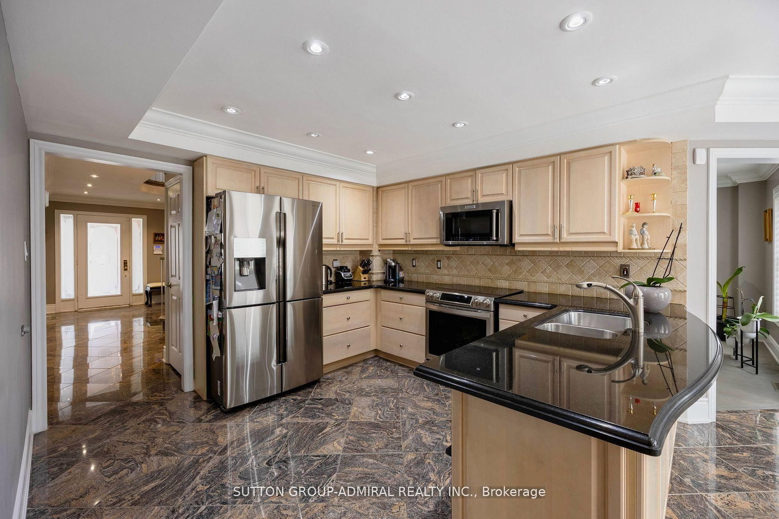 Detached House for sale at 1 Regent Street, Richmond Hill, Ontario, L4C 9A9 - Mill Pond - MLS: N12904302