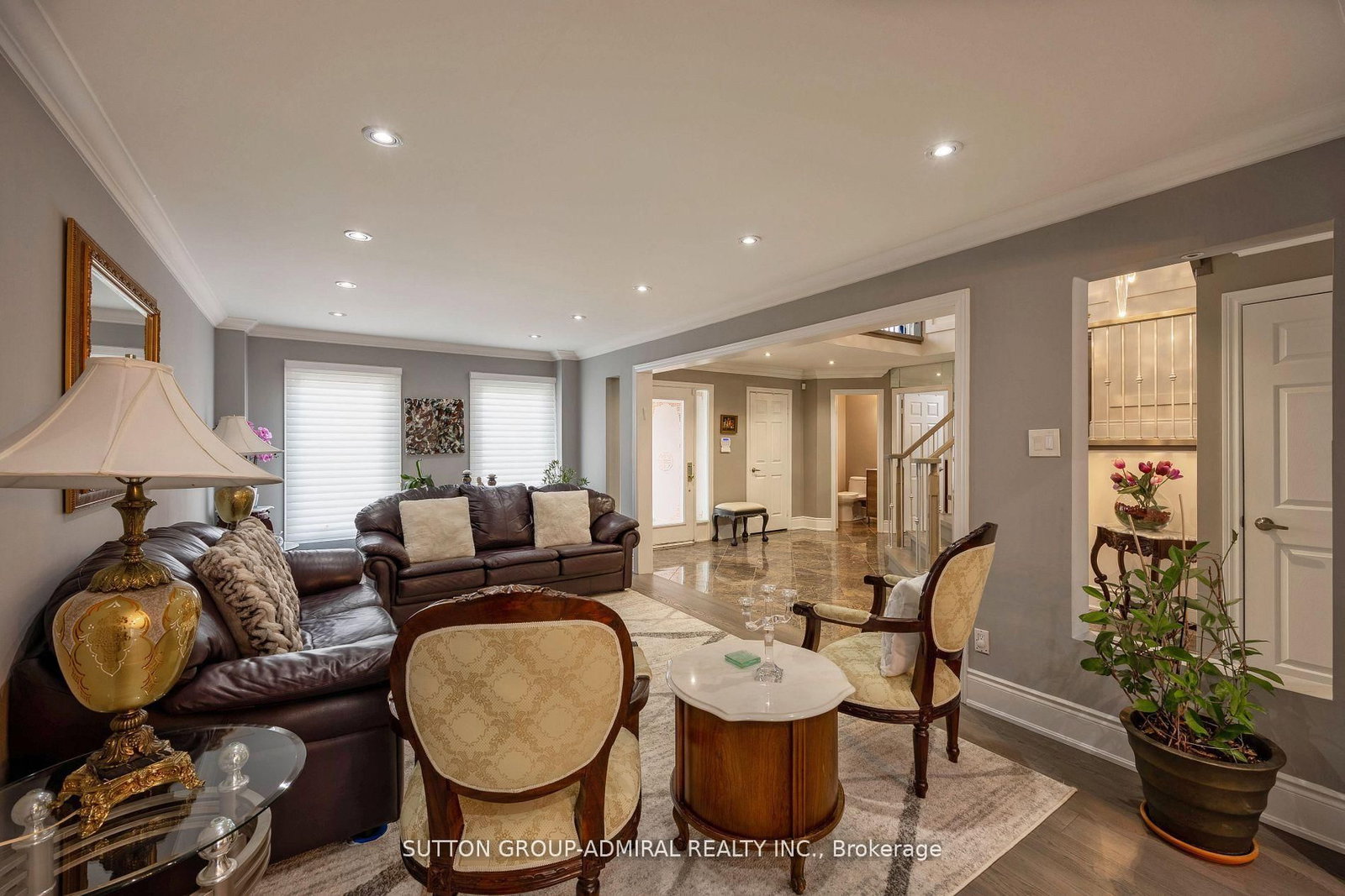 Detached House for sale at 1 Regent Street, Richmond Hill, Ontario, L4C 9A9 - Mill Pond - MLS: N12904302