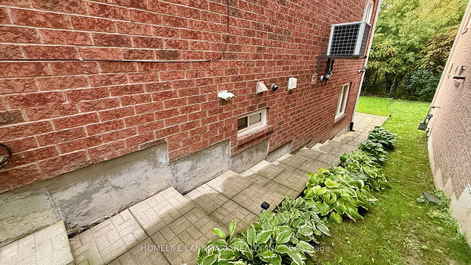 36 Long Point Drive, Unit Basement - Photo 19