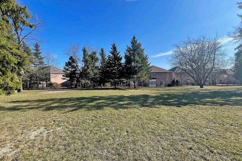 Lot 0 Anglin Dr, Richmond Hill, L4E 3M5 | Image 2