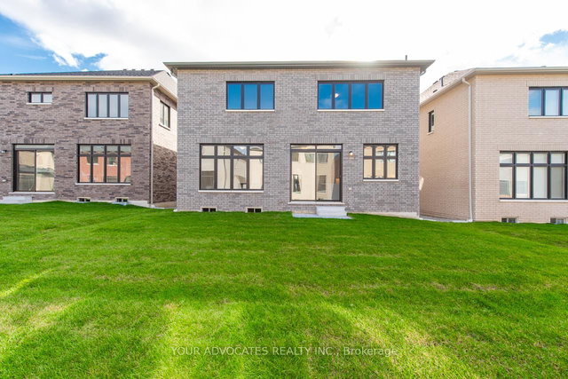 275 BALLANTYNE Boulevard