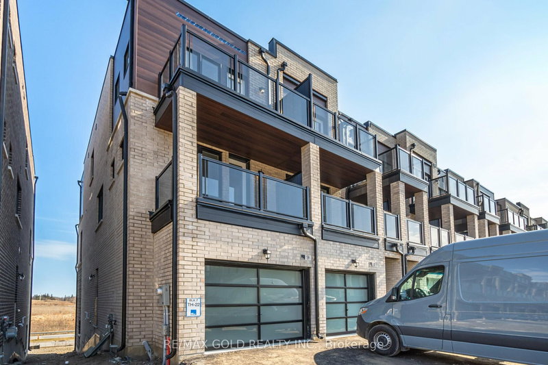 59 Mikayla Lane, Markham, K6B 1R1 | Image 3