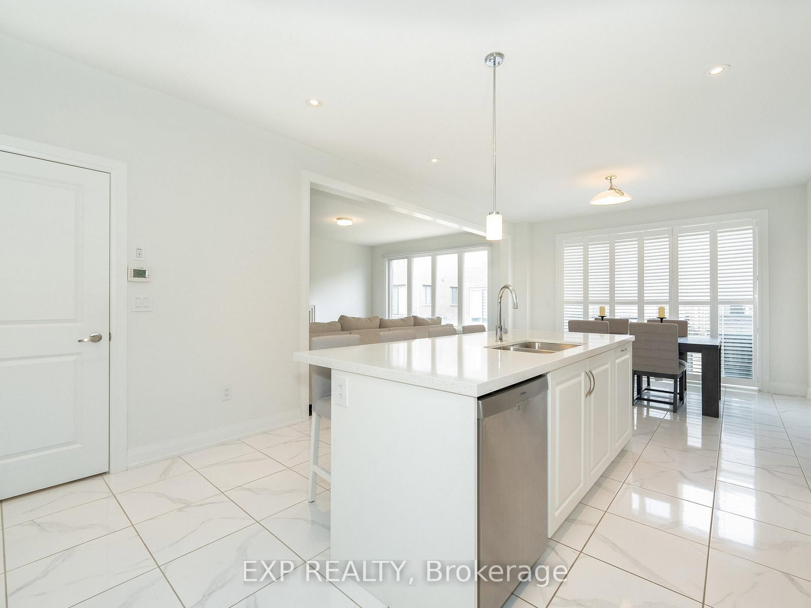 Detached House for sale at 14 Longworth Avenue, Richmond Hill, Ontario, L4E 1J1 - Rural Richmond Hill - MLS: N12907588