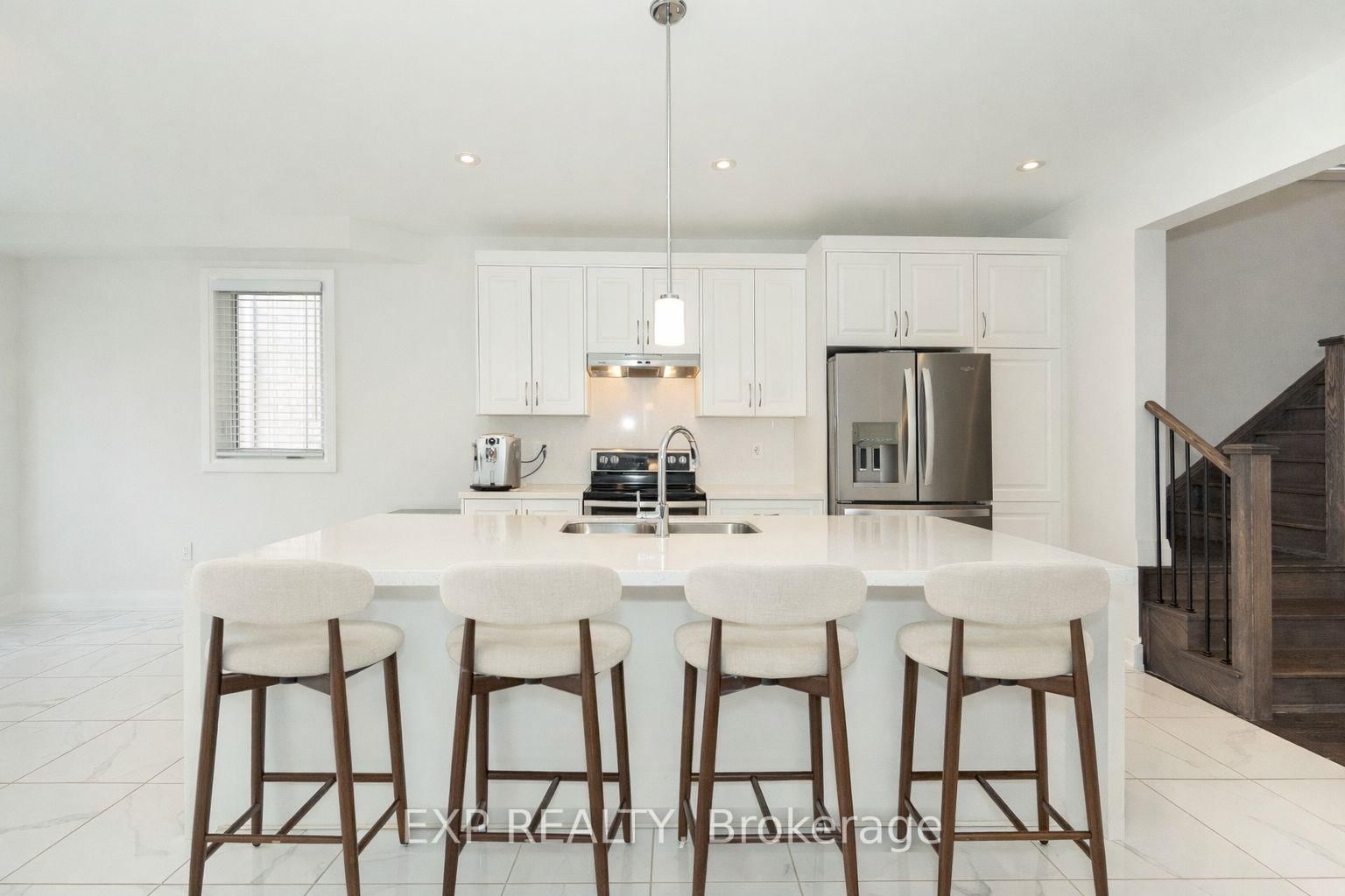 Detached House for sale at 14 Longworth Avenue, Richmond Hill, Ontario, L4E 1J1 - Rural Richmond Hill - MLS: N12907588