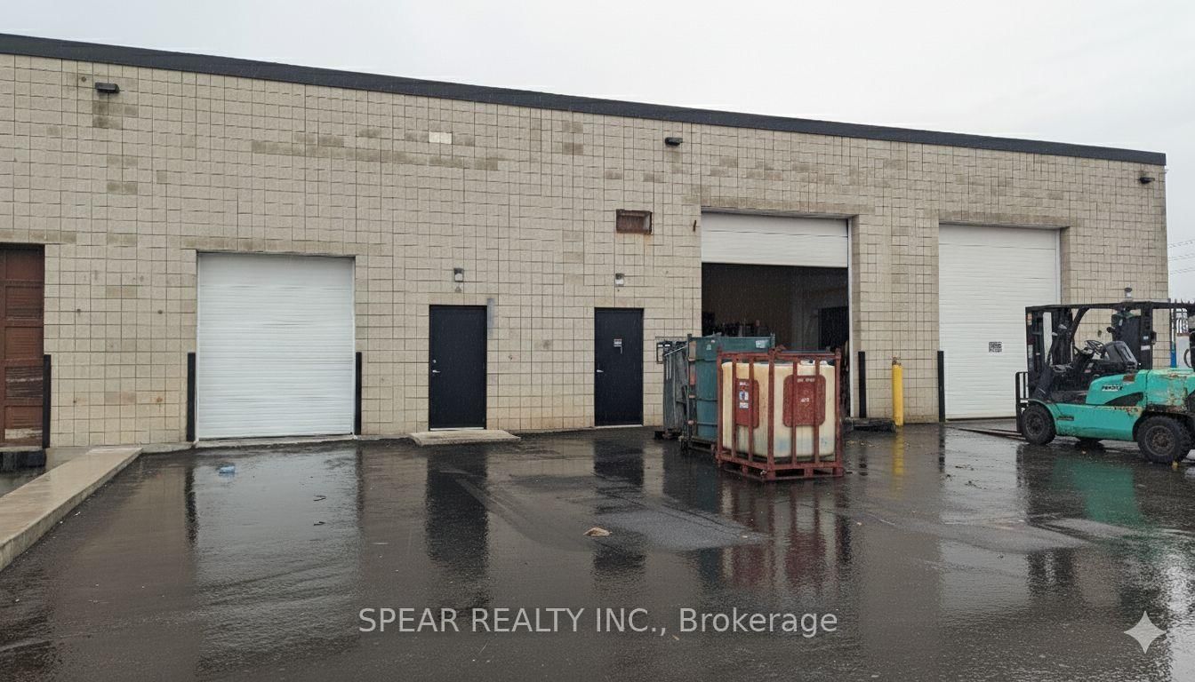 10651 Keele Street, Unit 11 - Photo 4