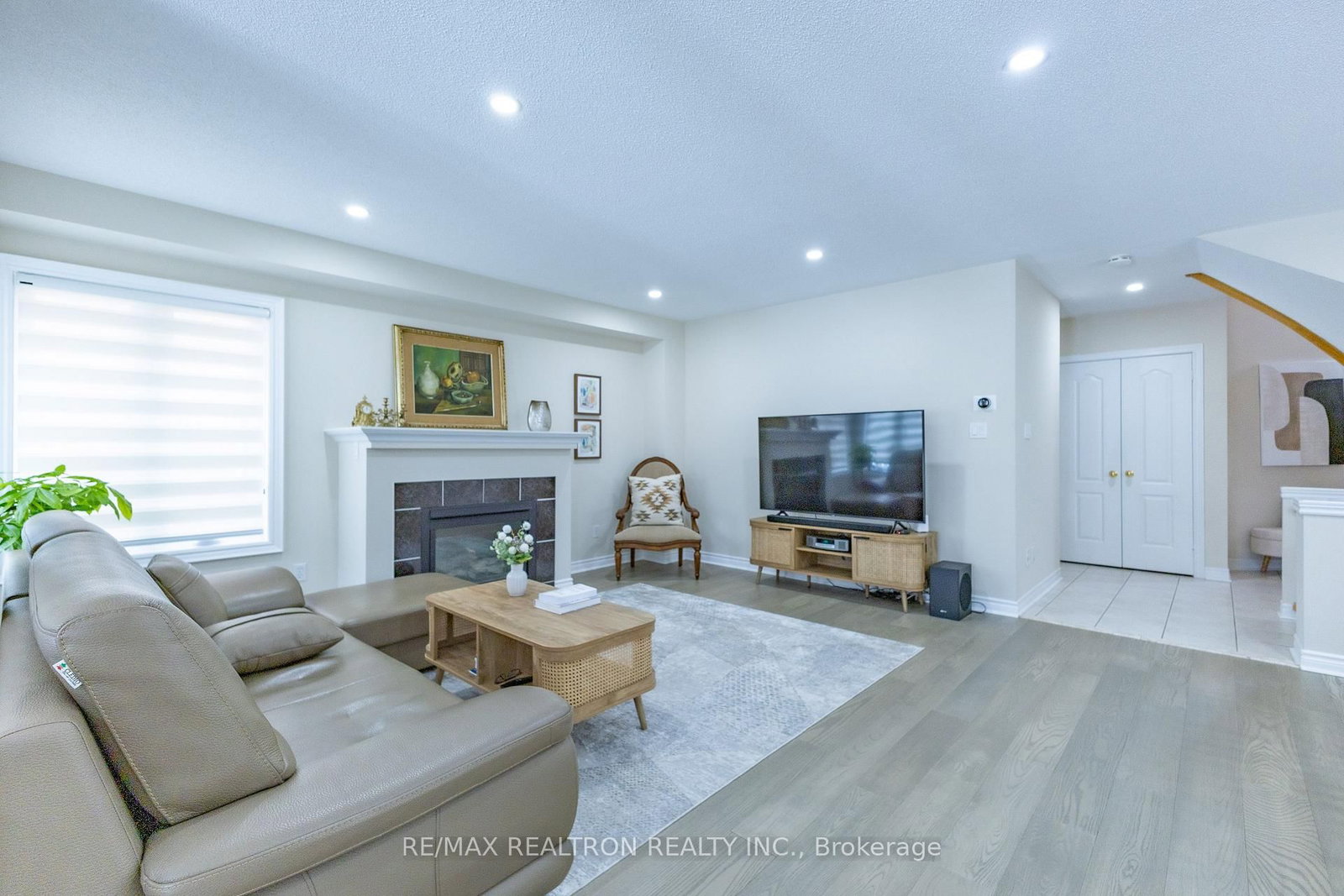 Detached House for sale at 42 Linda Margaret Crescent, Richmond Hill, Ontario, L4S 2B6 - Devonsleigh - MLS: N12907876