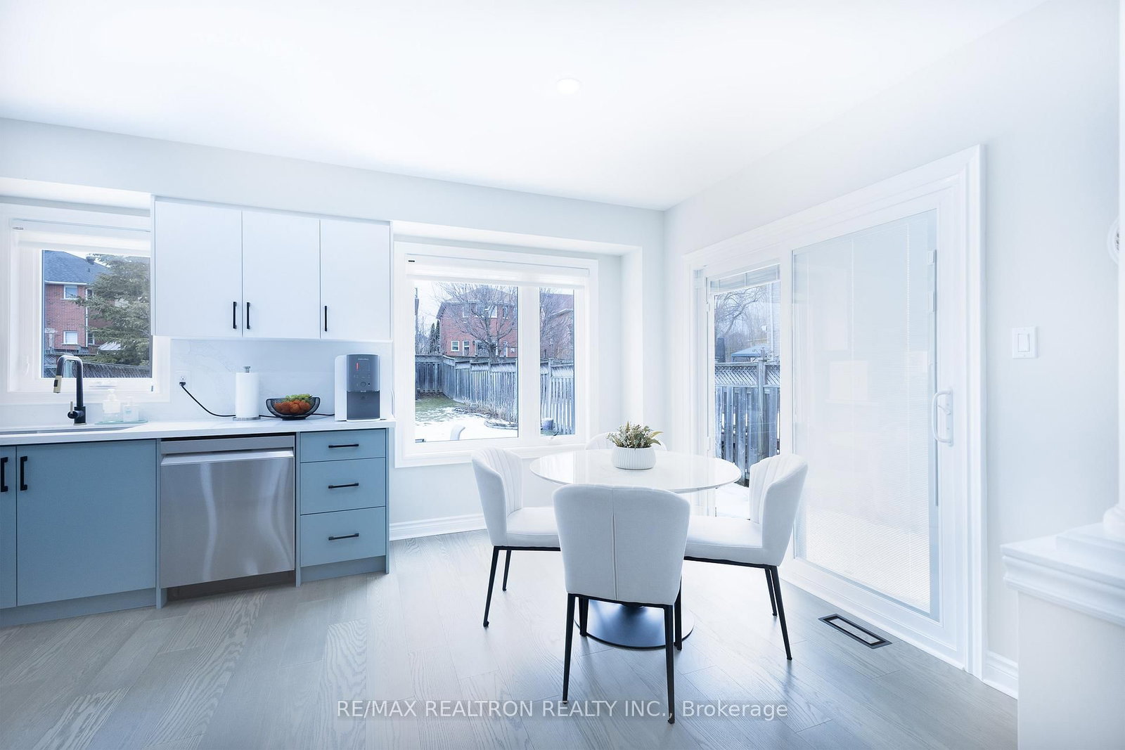 Detached House for sale at 42 Linda Margaret Crescent, Richmond Hill, Ontario, L4S 2B6 - Devonsleigh - MLS: N12907876