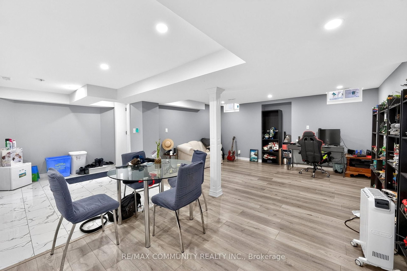 Detached House for sale at 21 Berger Avenue, Markham, Ontario, L6B 0B6 - Box Grove - MLS: N12908044