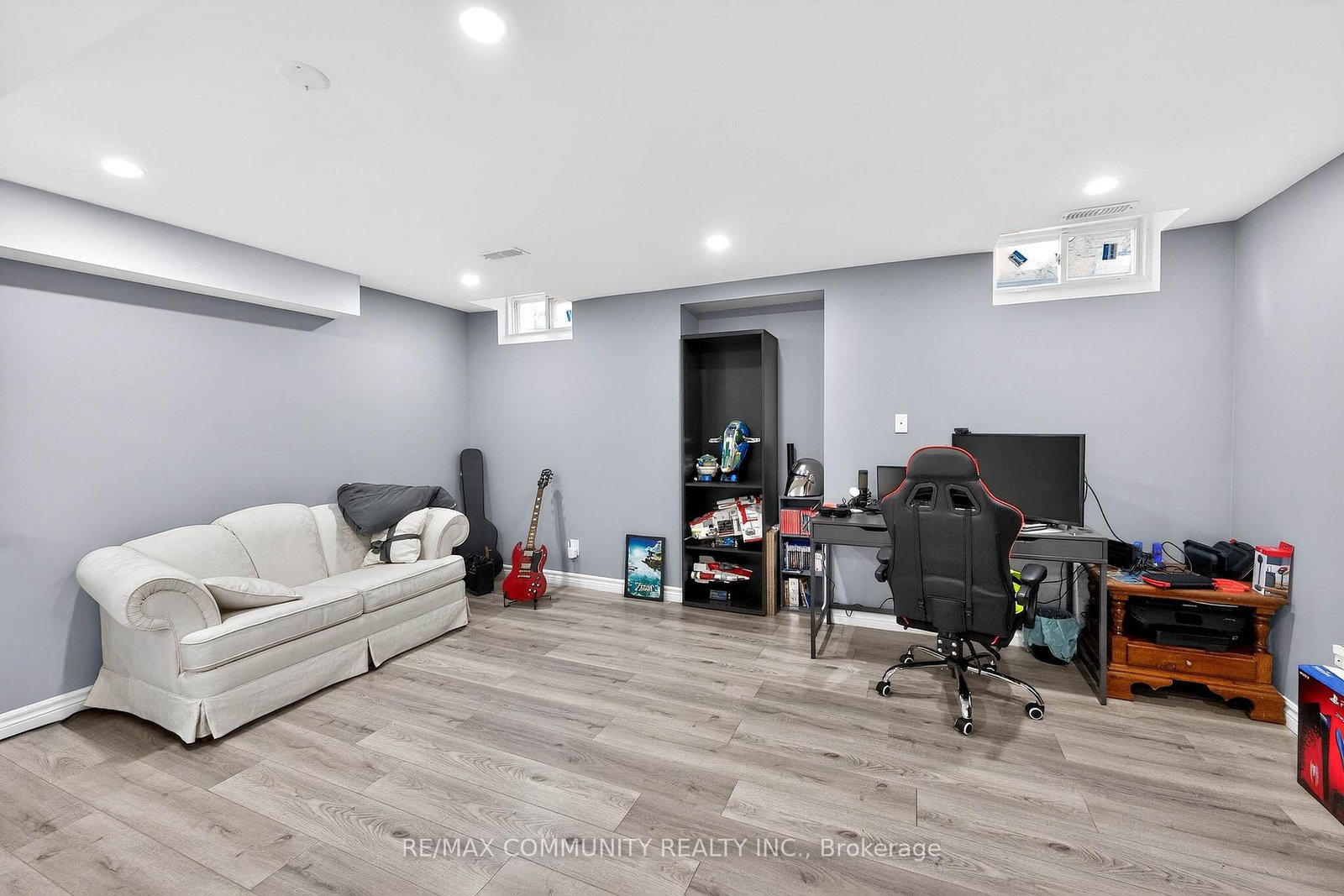 Detached House for sale at 21 Berger Avenue, Markham, Ontario, L6B 0B6 - Box Grove - MLS: N12908044