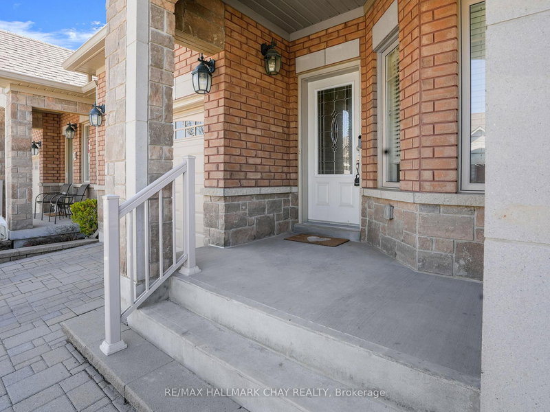 190 Ridge Way, New Tecumseth, L9R 0H3 | Image 2