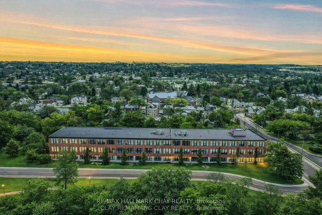 106 - 543 Timothy Street