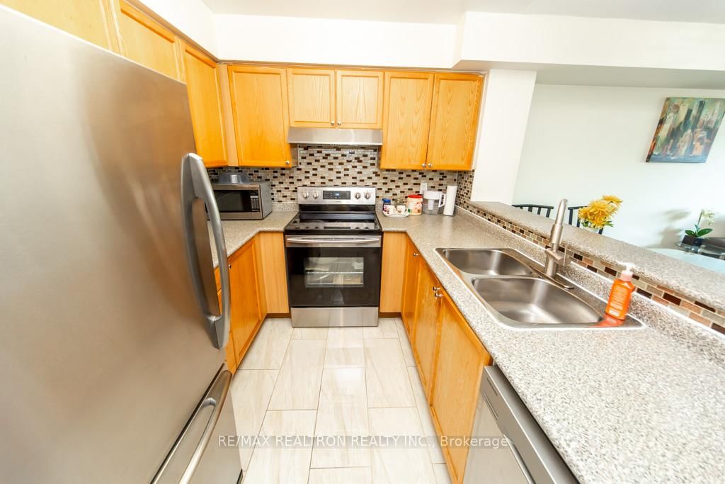5 Emerald Lane • #306 • Vaughan, ON photo 23