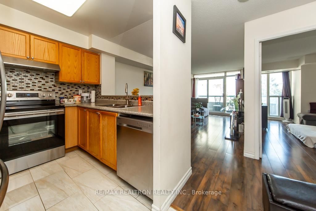 5 Emerald Lane • #306 • Vaughan, ON photo 25