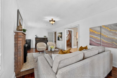 193 Wigwoss Drive • Vaughan, ON photo 9