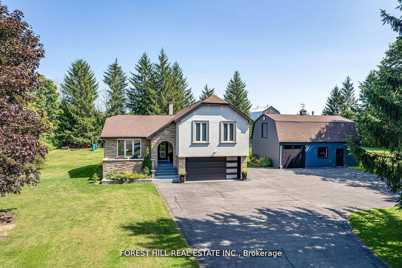 5837 Yonge St, Innisfil, L0L 1K0 | Image 2