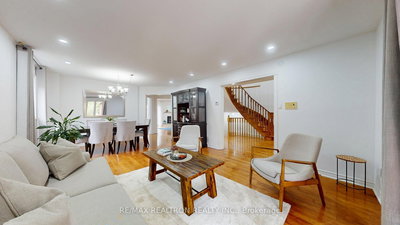 8 Muster Crt | Markham | Image