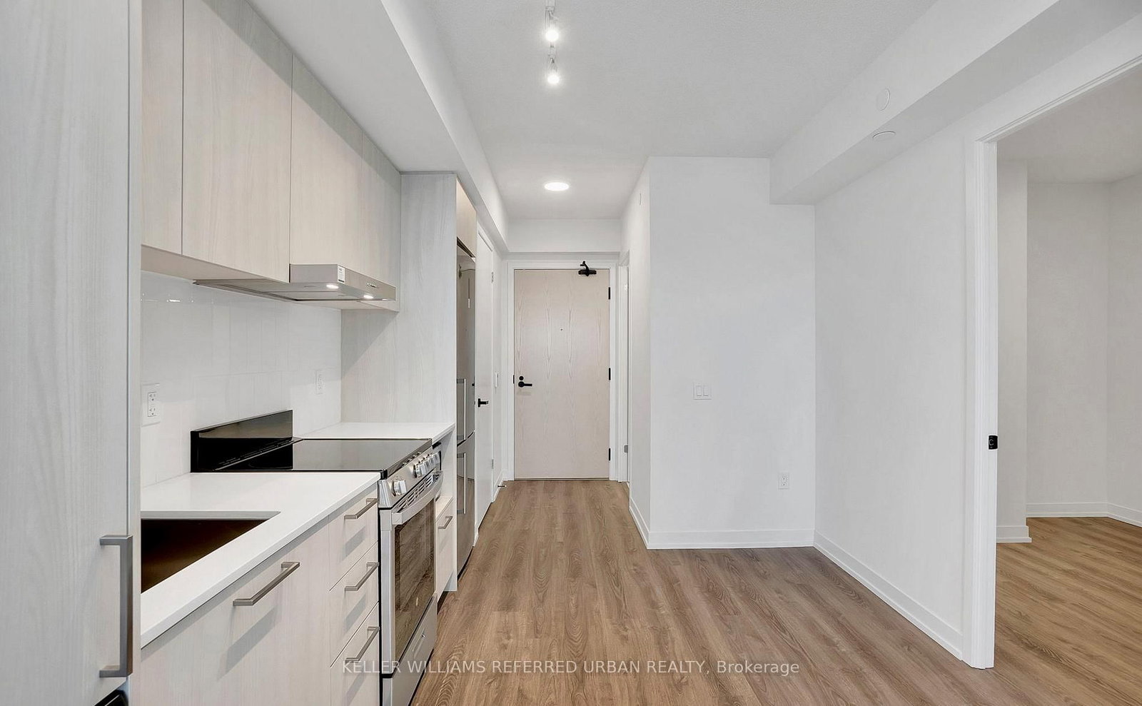 195 Commerce Street, Unit 2807 - Photo 4