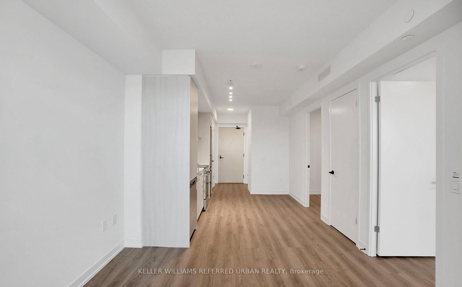 195 Commerce Street, Unit 2807 - Photo 6