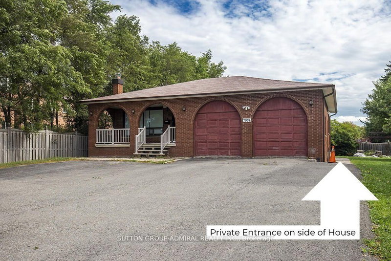 home for lease on (Back)-7887 Dufferin Street