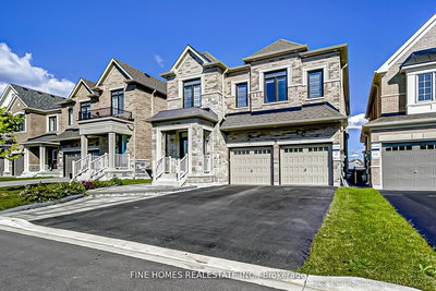 39 Tesla Crescent, East Gwillimbury, Ontario image-0-1