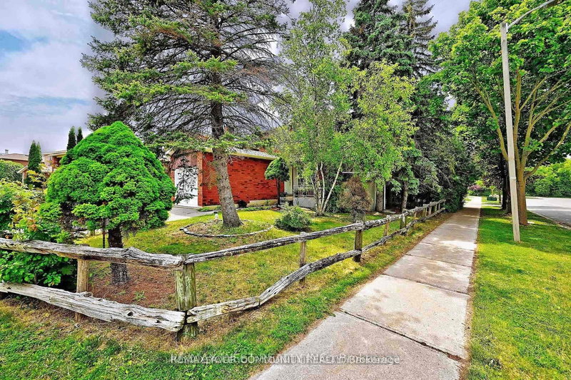 348 Brownridge Dr, Vaughan, L4J 5W9 | Image 3