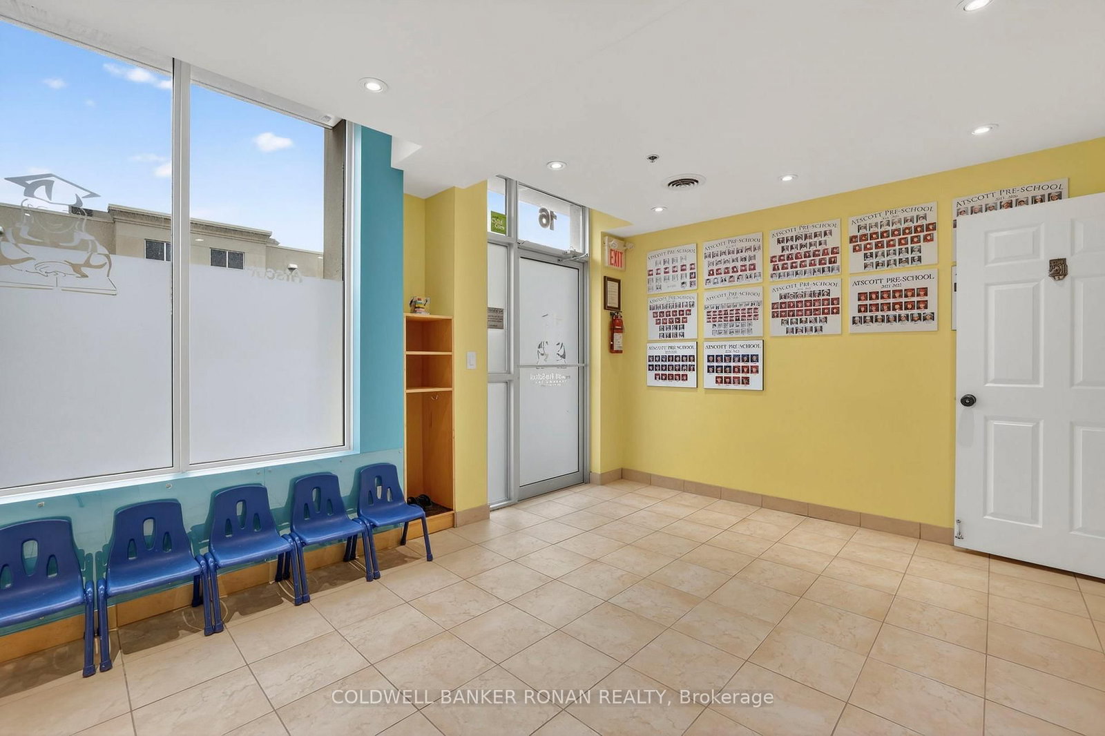 16945 Leslie Street, Unit 16 - Photo 4