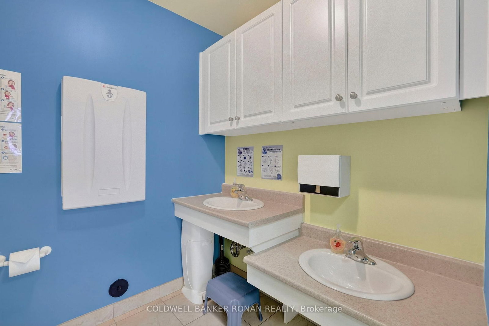 16945 Leslie Street, Unit 16 - Photo 5