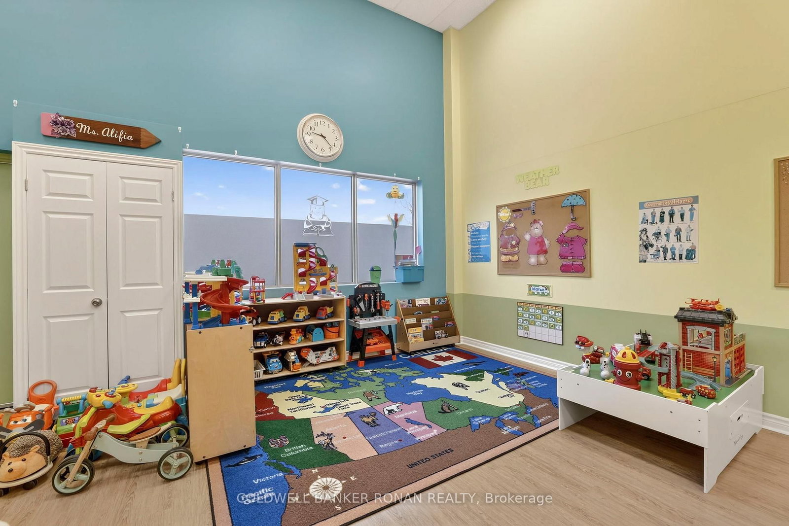 16945 Leslie Street - Photo 10