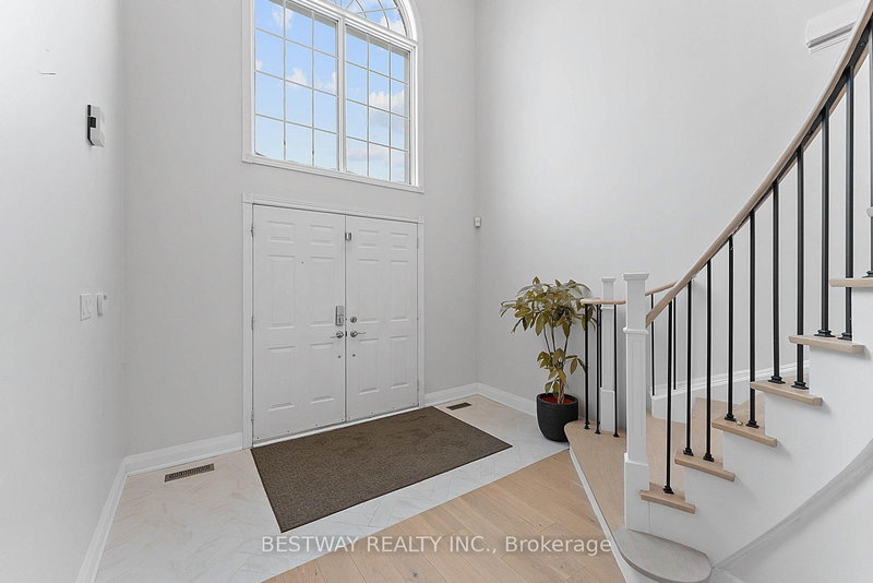 172 Ribston St, Markham, L3S 3T6 | Image 2