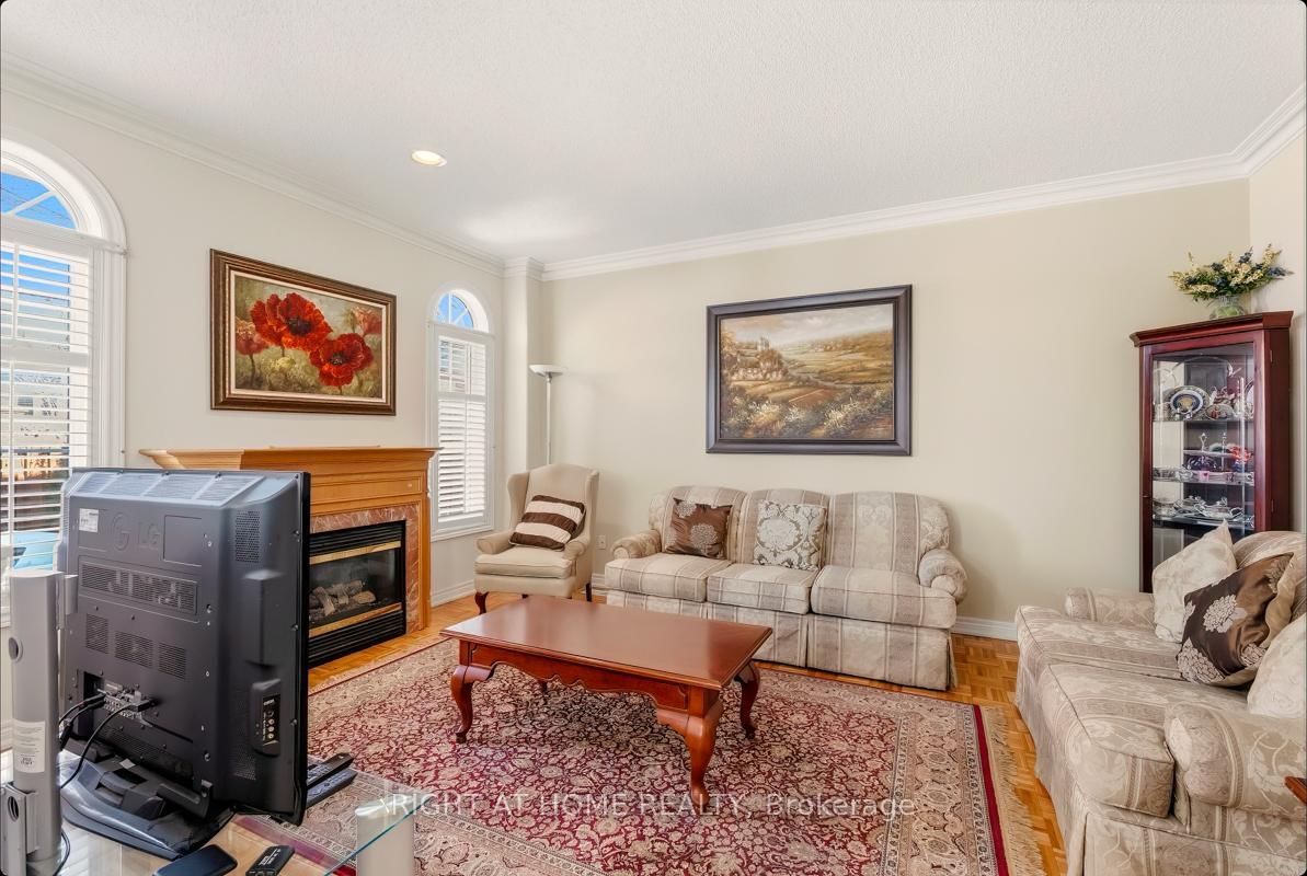 Detached House for sale at 108 Saint Francis Avenue, Vaughan, Ontario, L4H 2B8 - Vellore Village - MLS: N12912134